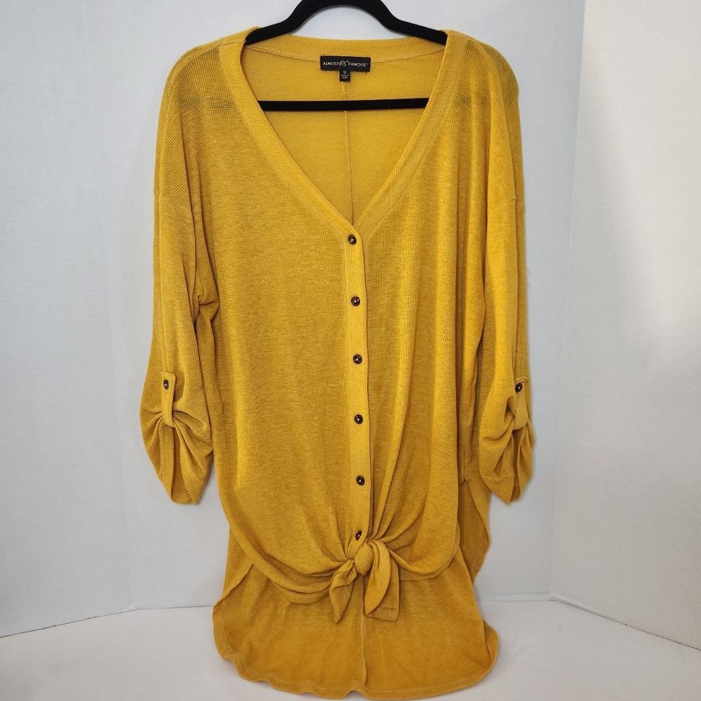 Hi Low Tie Front Button Closure Gold Top Woman's Size 1X